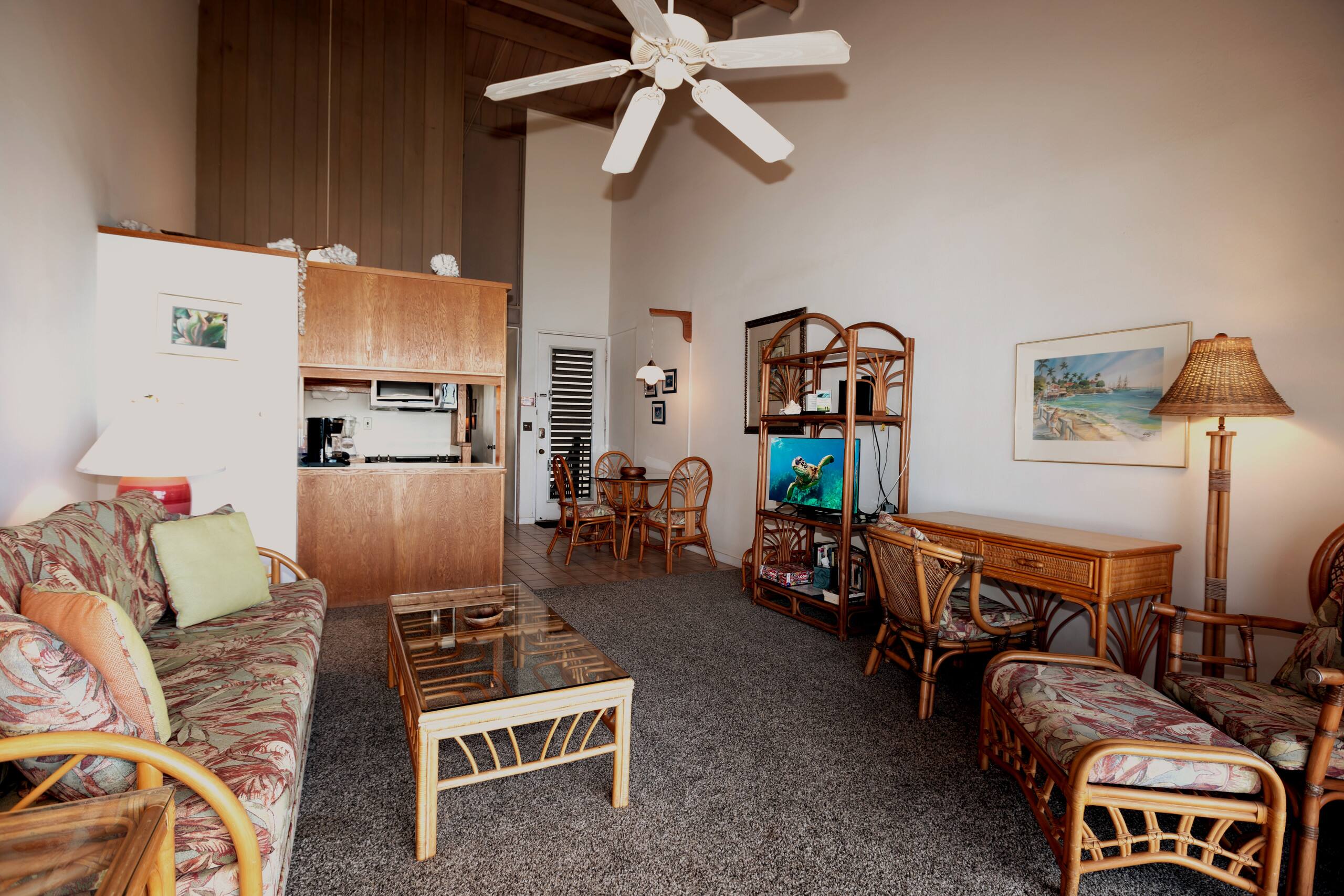 Condo in Lahaina · ★4.7 · 1 bedroom · 1 bed · 1 private bath - Image 3