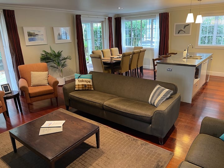 10 Best Airbnb Vacation Rentals In Russell, New Zealand Updated 2024