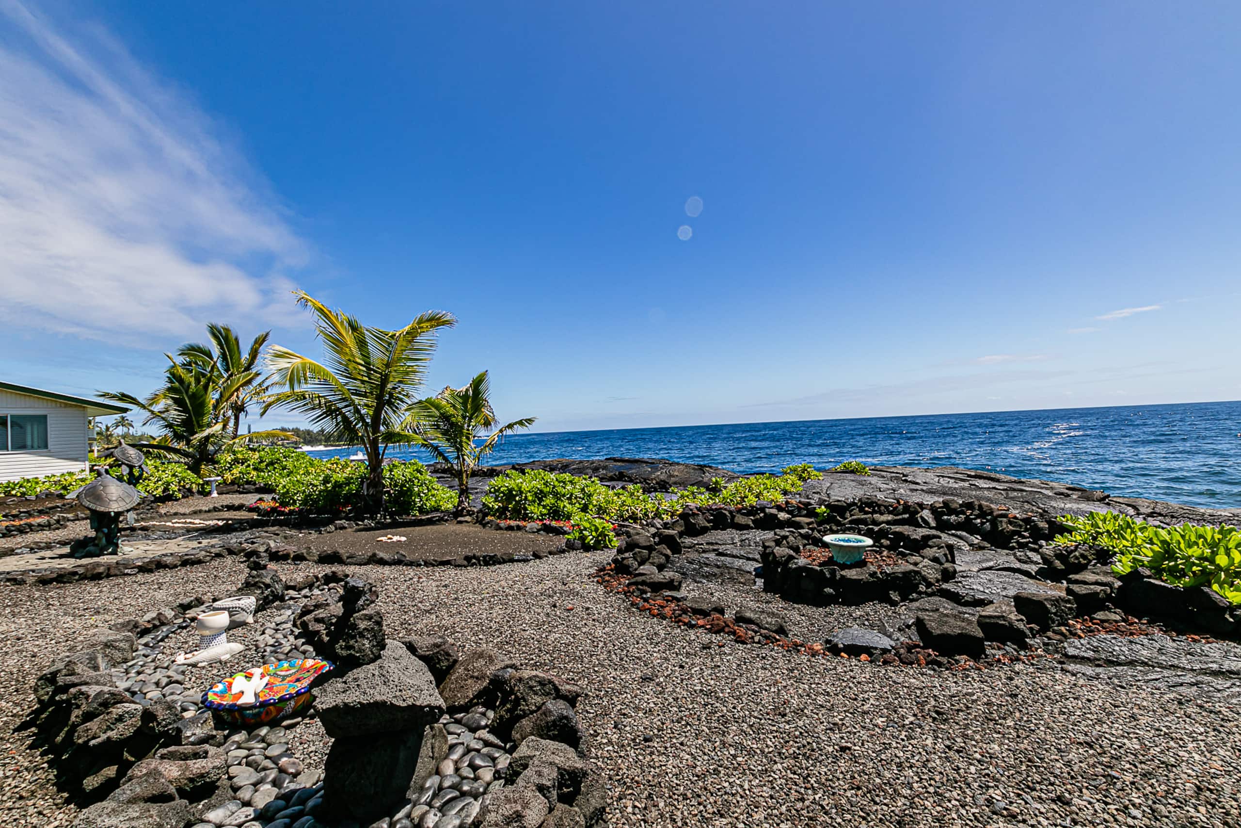 Home in Keaau · ★4.95 · 2 bedrooms · 3 beds · 1 bath - Image 43