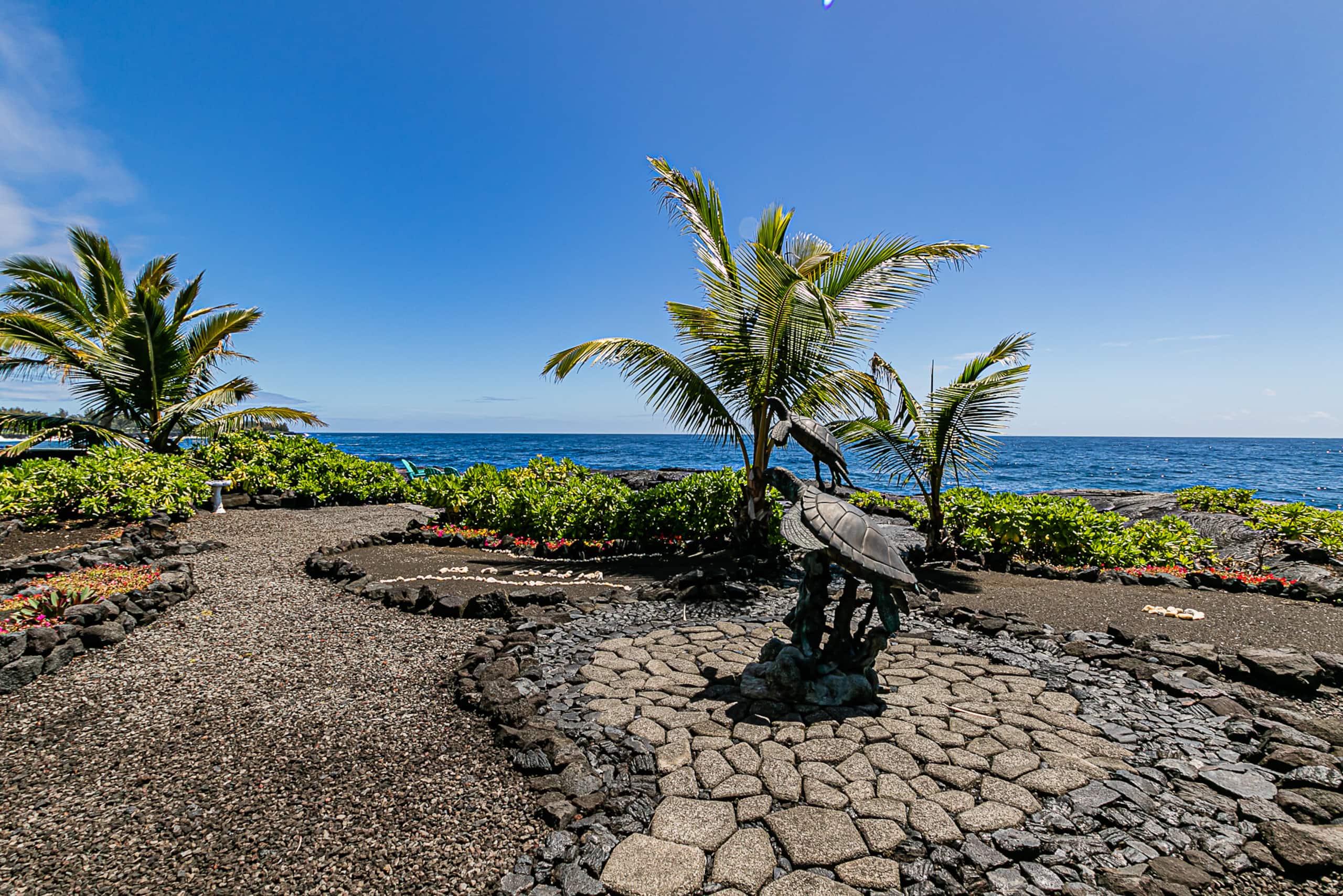Home in Keaau · ★4.95 · 2 bedrooms · 3 beds · 1 bath - Image 41