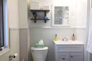 Clean, Spacious, Convenient, Comfortable, Historic, photo 11 of 17
