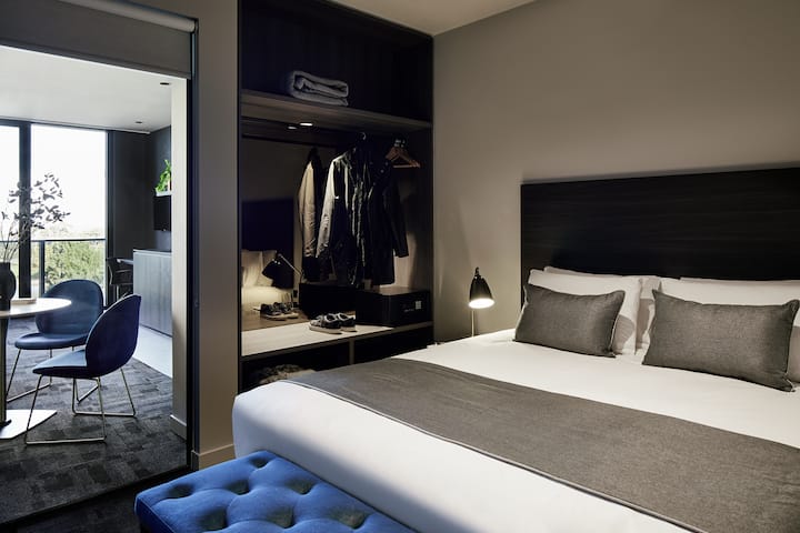 غرفة النوم 2