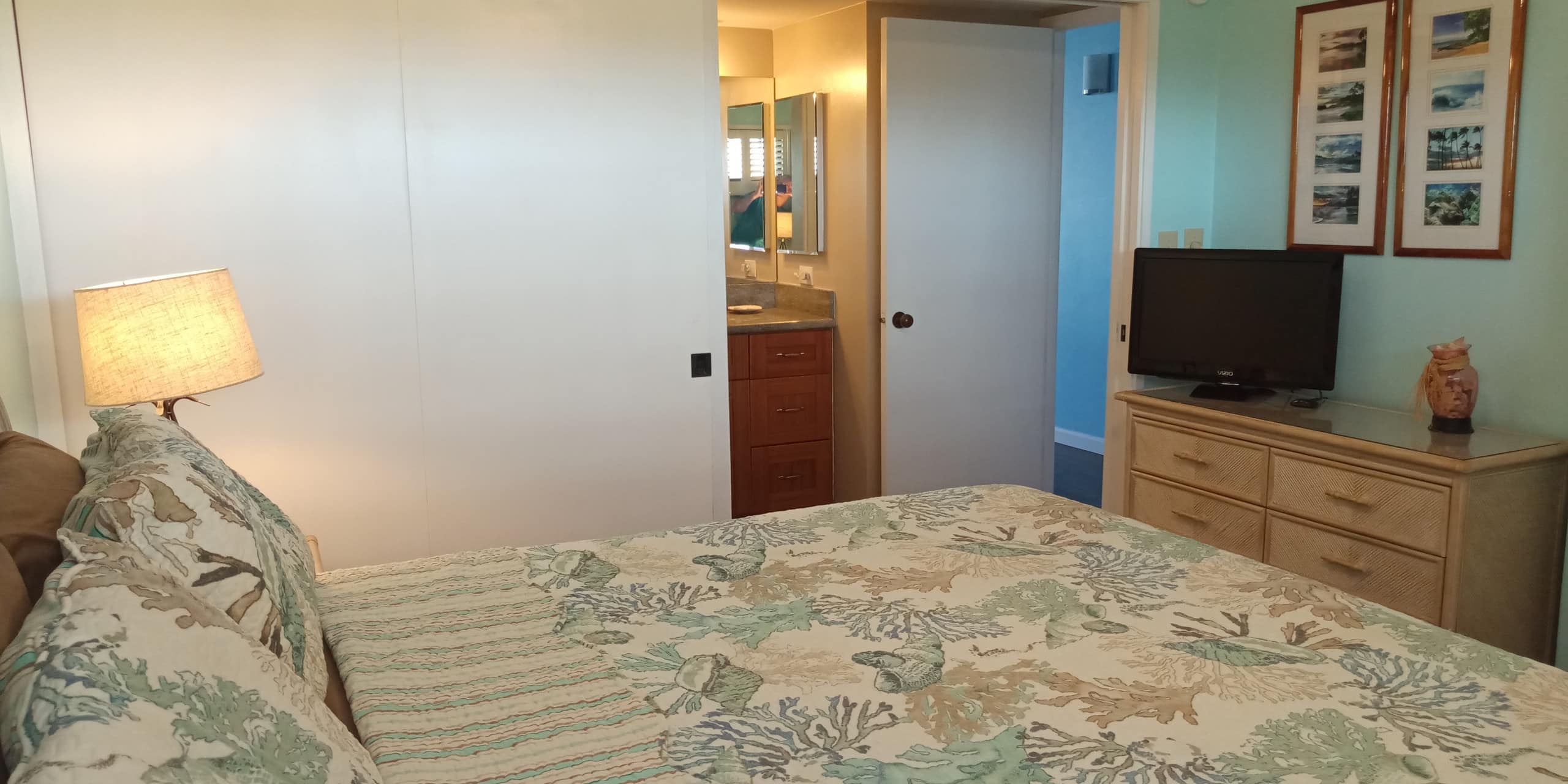 Condo in Kihei · ★4.95 · 1 bedroom · 2 beds · 1 bath - Image 13
