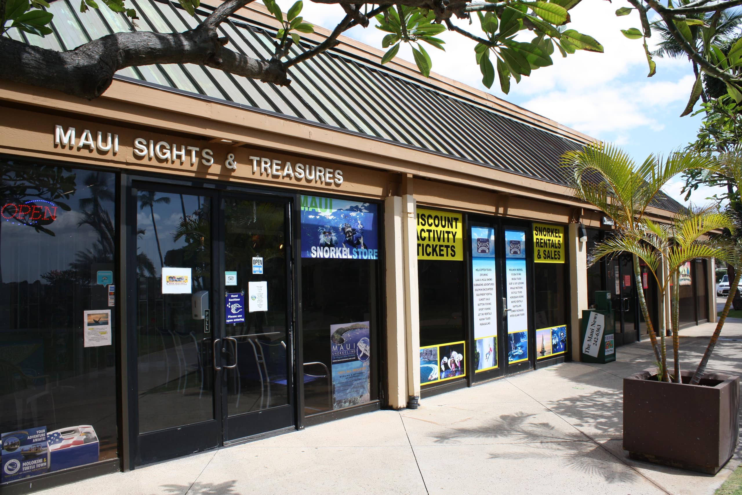 Condo in Kihei · ★4.95 · 1 bedroom · 2 beds · 1 bath - Image 24