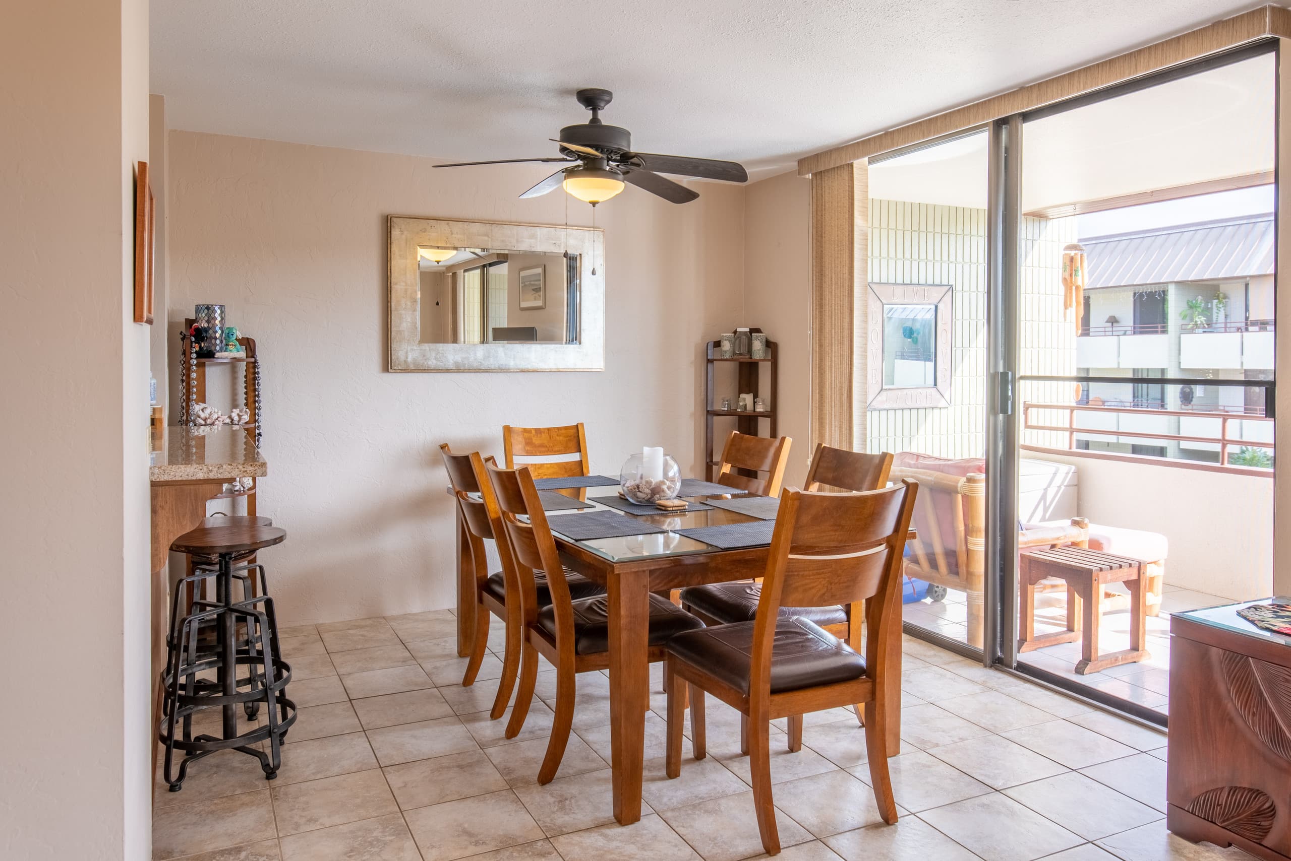 Condo in Kailua-Kona · ★4.83 · 2 bedrooms · 3 beds · 2 private baths - Image 11