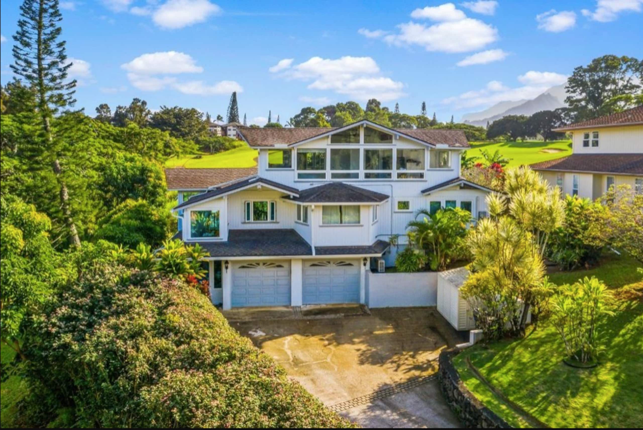 Home in Princeville · ★4.96 · 4 bedrooms · 6 beds · 2 private baths - Image 26