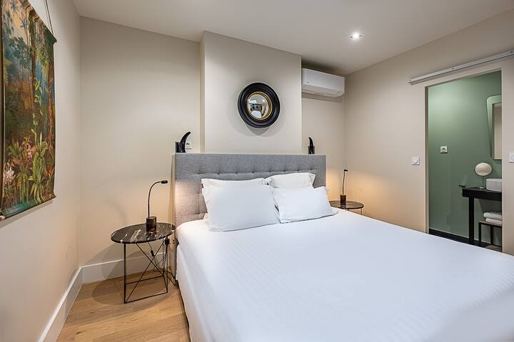 Appartement Balzac gallery image 2