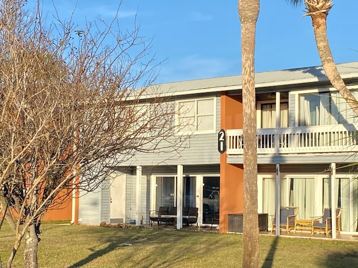 Bright One Bedroom/central Destin - Destin, FL