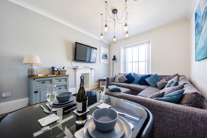 Tenby: Luxury Couples Apartment - Perfect Location - Tenby