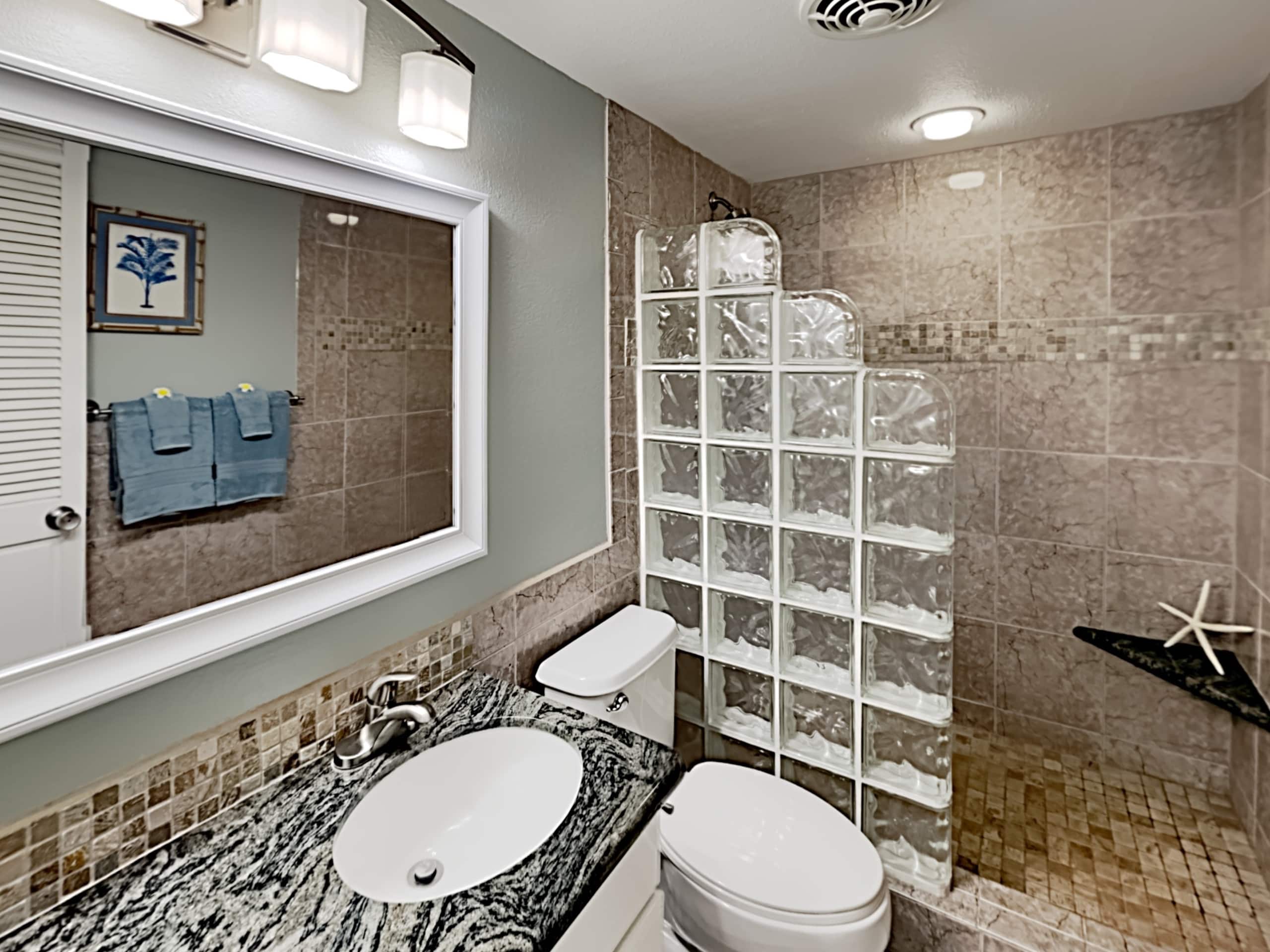 Condo in Wailuku · ★4.9 · 1 bedroom · 2 beds · 1 bath - Image 13