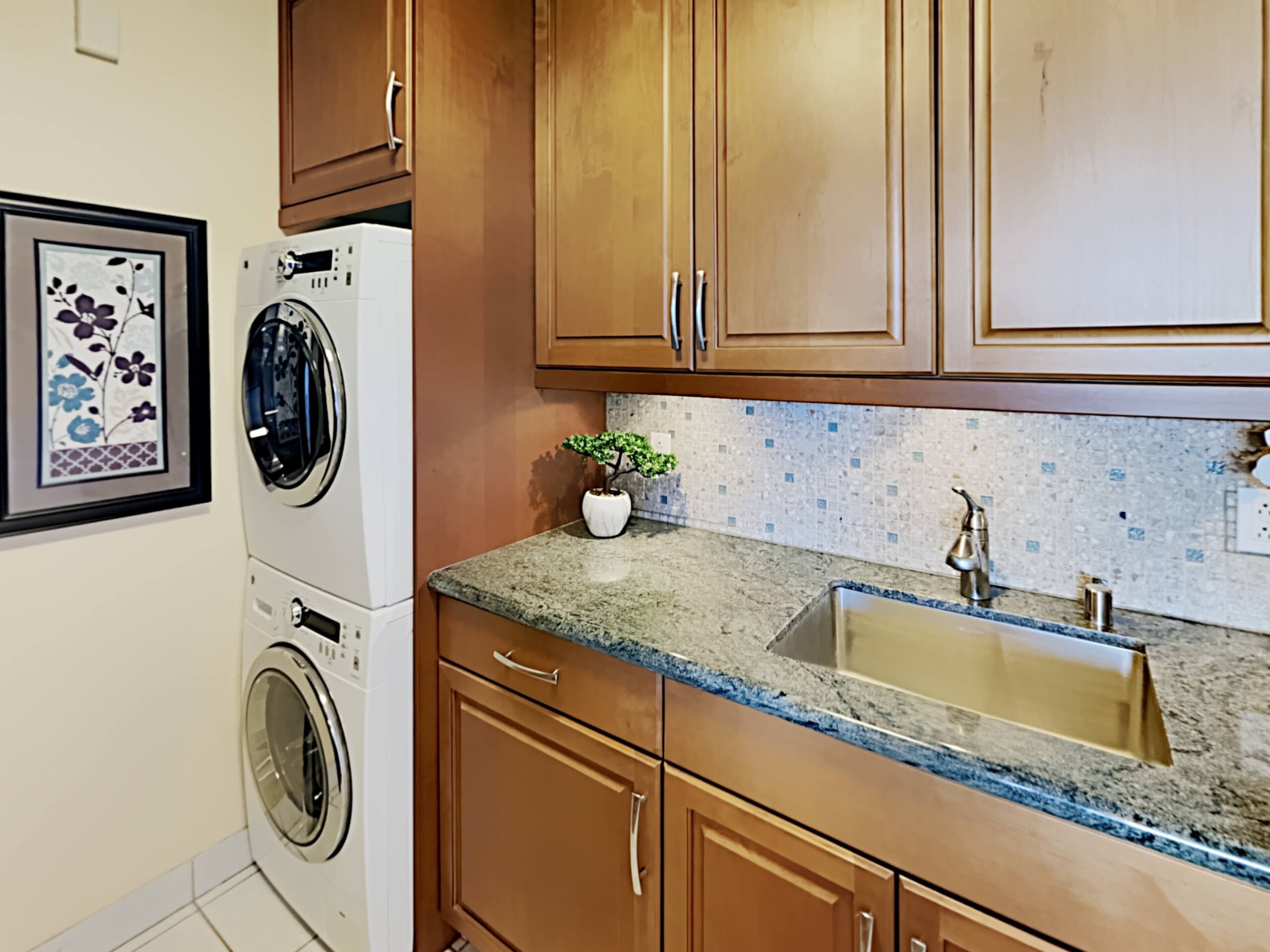 Condo in Wailuku · ★4.9 · 1 bedroom · 2 beds · 1 bath - Image 8
