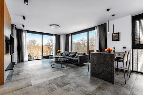 Successful Airbnb property: PLATINUM RESIDENCE & SPA BASEN/Sauna "BEST VIEW" in Lublin