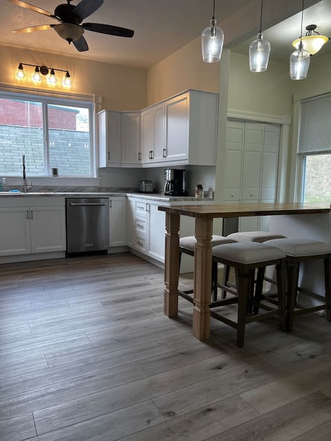 Chuck’s Place, Located on front St. In Thomas