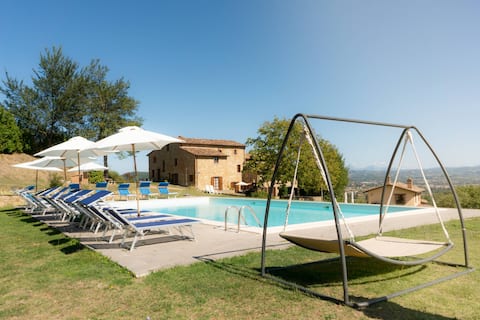 Top Airbnb: Villa Lugnano - Large villa with park private pool a Città Di Castello