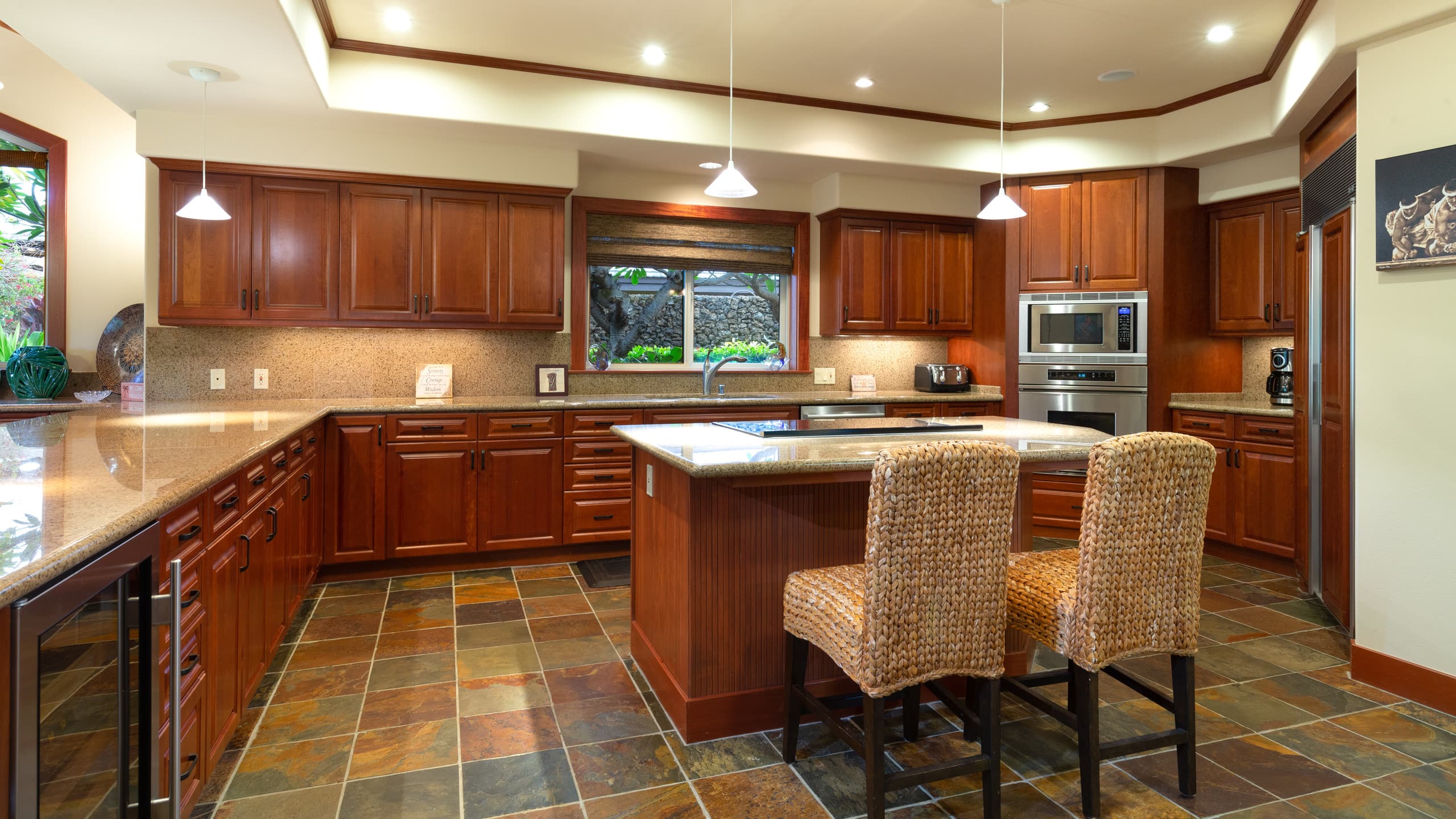 Home in Waimea · ★4.95 · 3 bedrooms · 5 beds · 3.5 baths - Image 9