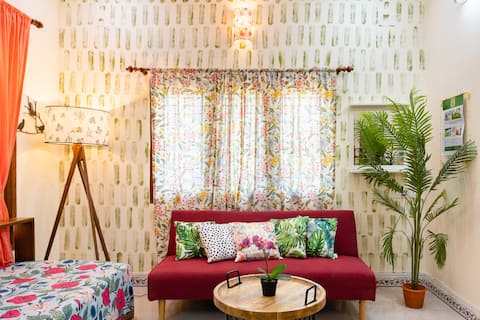 Jungalow Living-2BHK in Auroville Main Rd(6guests)