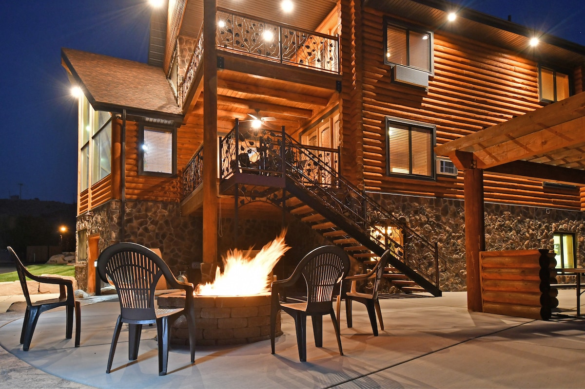 Echo Lakehouse exterior