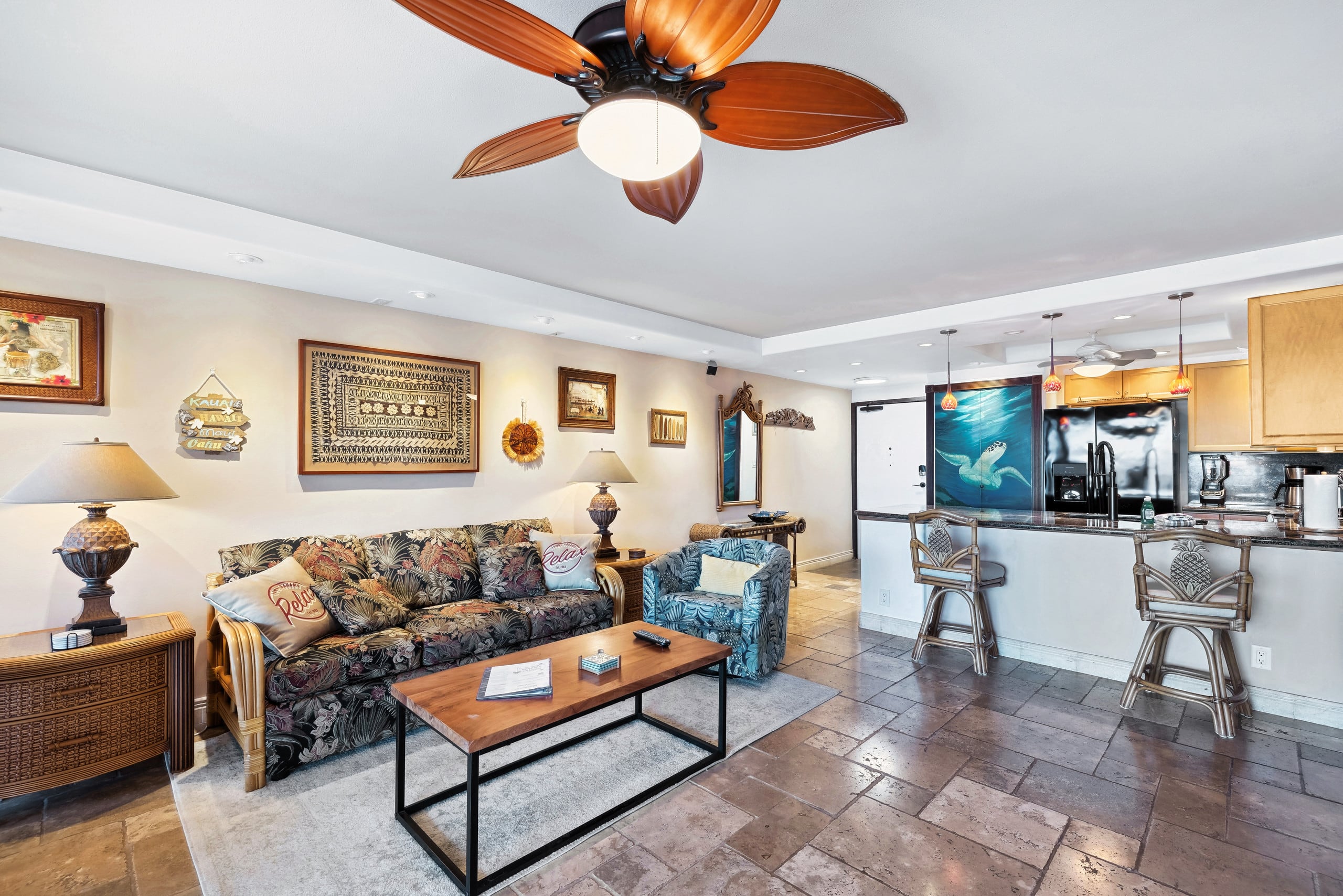 Condo in Lahaina · ★4.93 · 2 bedrooms · 3 beds · 2 baths - Image 4