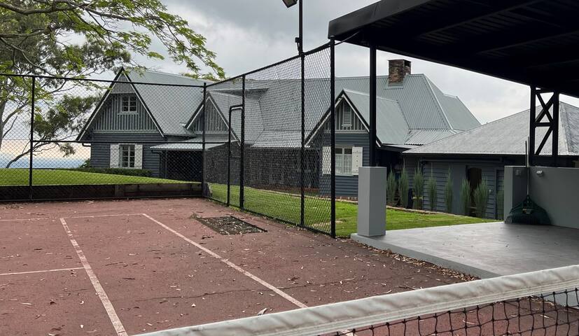 Historic French style mountaintop scenic homestead gallery image 4