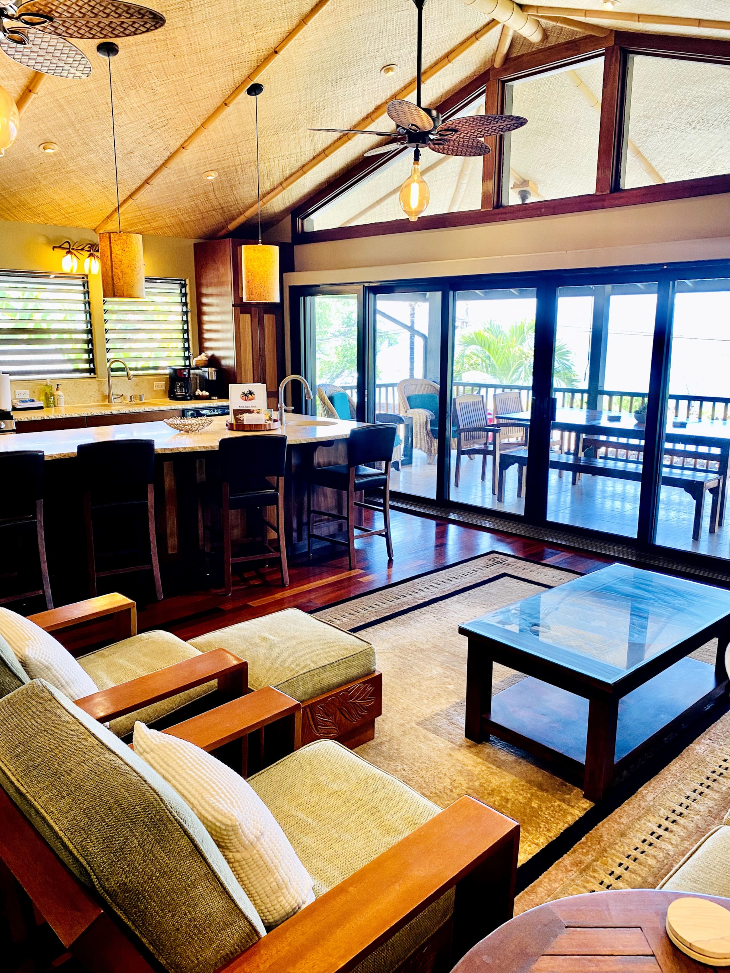 Home in Kailua-Kona · ★4.96 · 6 bedrooms · 10 beds · 5 baths - Image 6