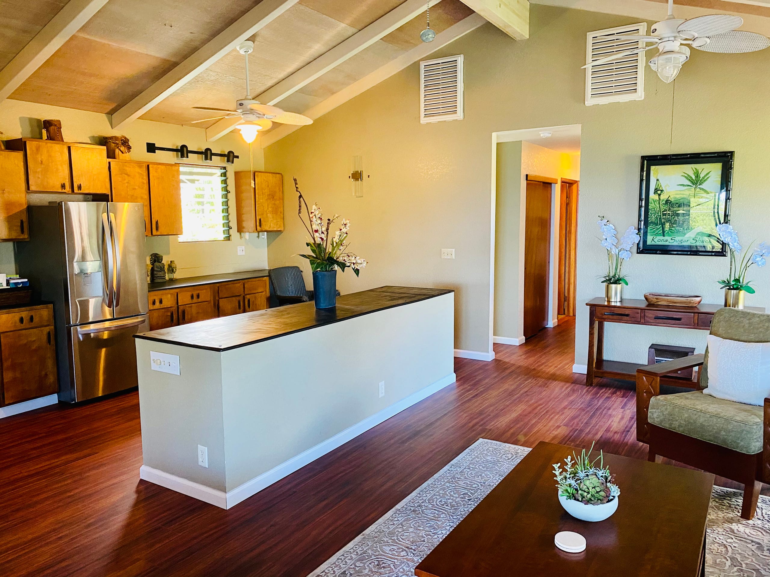 Home in Kailua-Kona · ★4.96 · 6 bedrooms · 10 beds · 5 baths - Image 13