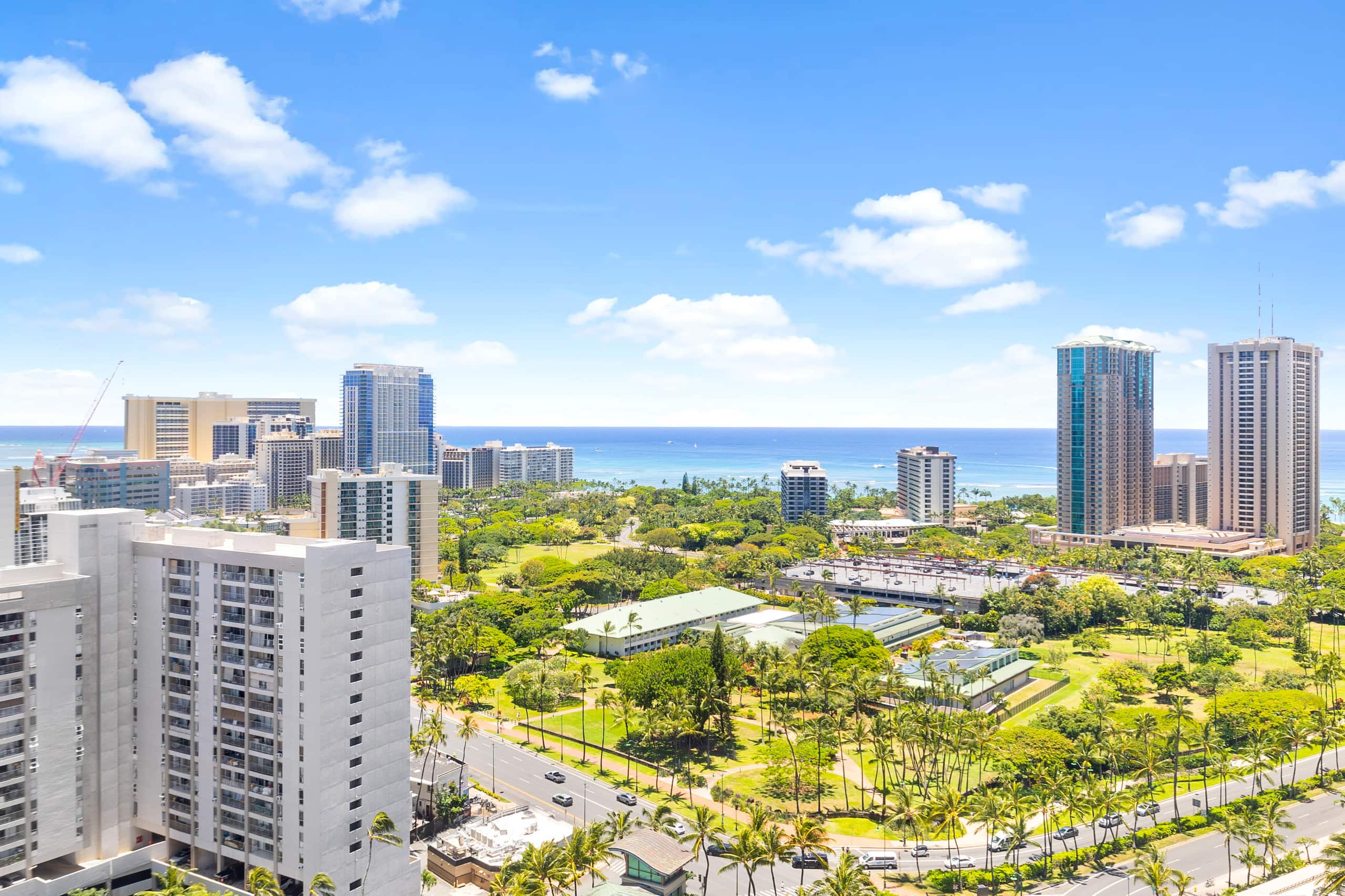 29th floor ocean view Waikiki Hawaiian Monarch - Image 19