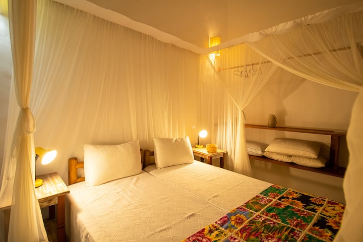 суит  4 външни