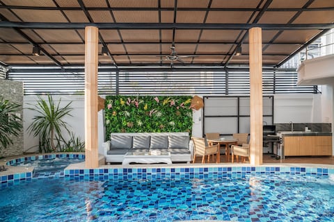 ★Gala Pavilion★ Pool+Jacuzzi+Sauna+Snooker+Karaoke
