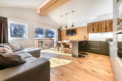 Erfolgreiche Airbnb-Immobilie: Arlberg Chalets - Apartment Schneeflocke in Dalaas