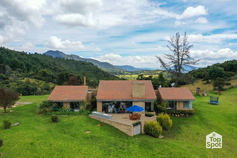 TopSpot® with Super View in the Guasca Mountains
