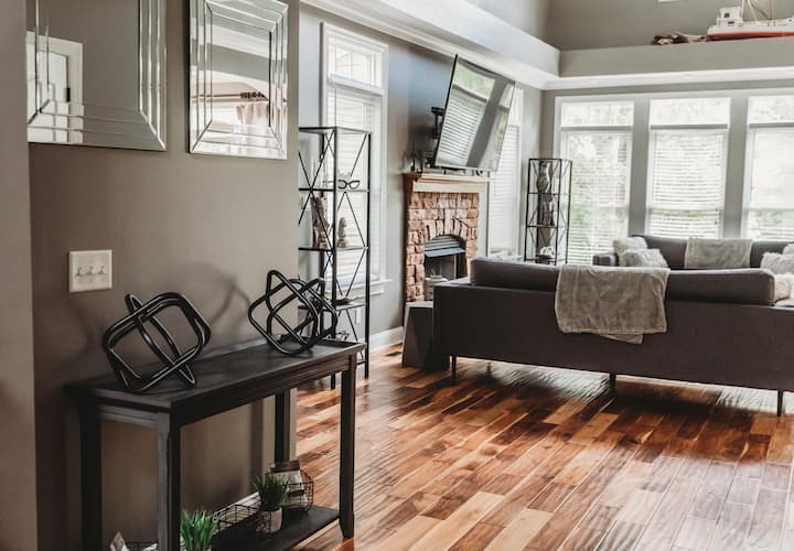 Lakefront Gaston Getaway | 6br | Bbq | Sleeps 22 - Lake Gaston