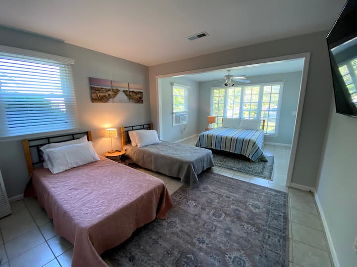 Large bedroom with (2) twins and (1) queen