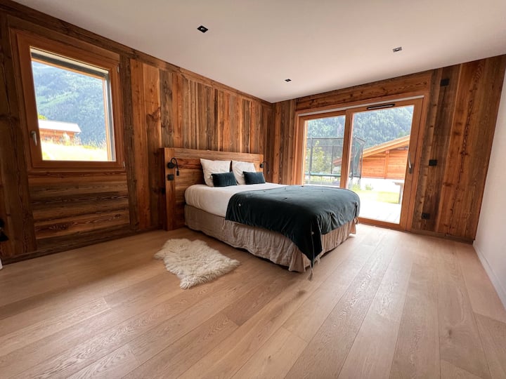 Grande chambre double Argentière + 1 lit simple
