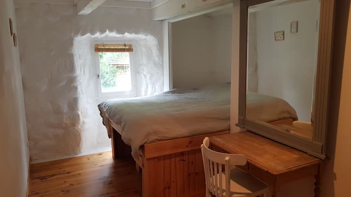 La Maison (chambre 4) salle de bain partagée