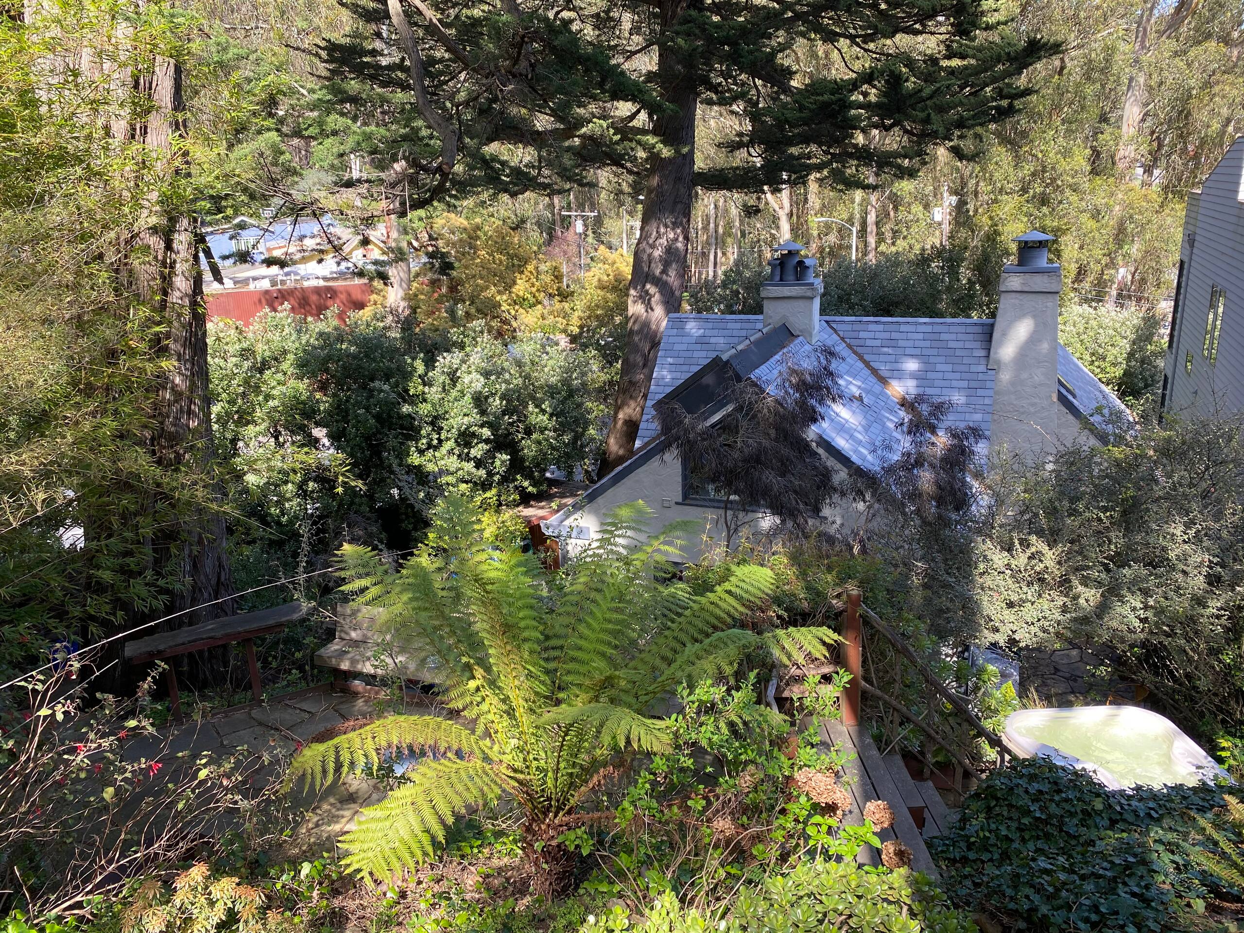Home in San Francisco · ★4.85 · 4 bedrooms · 5 beds · 2 baths - Image 16