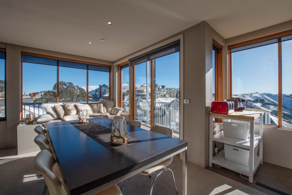 Absollut #5, Hotham Heights, Hotham Heights, Victoria, Australia, photo 5 of 10