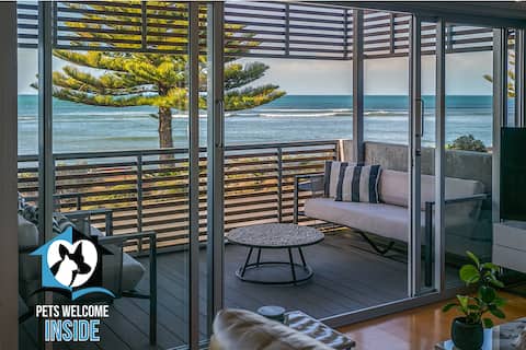 New York Loft Style Esplanade Retreat