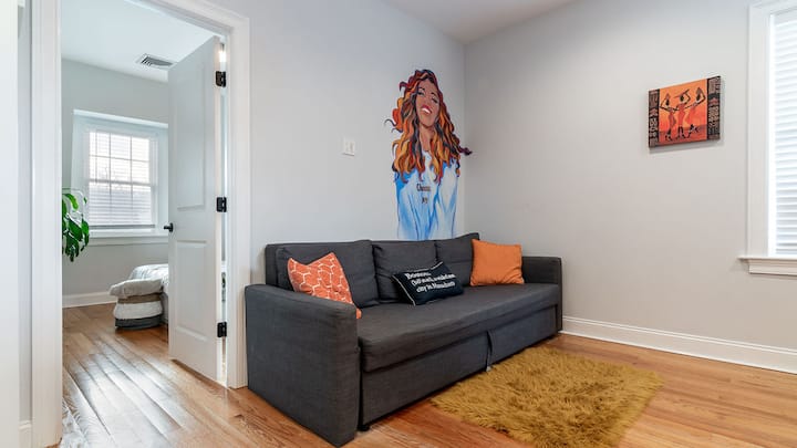 Romantic Getaway On The Roof - Parking/airport - Boston, MA