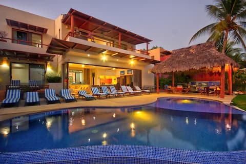 Stunning 7 Bedroom Luxury Beachfront Villa