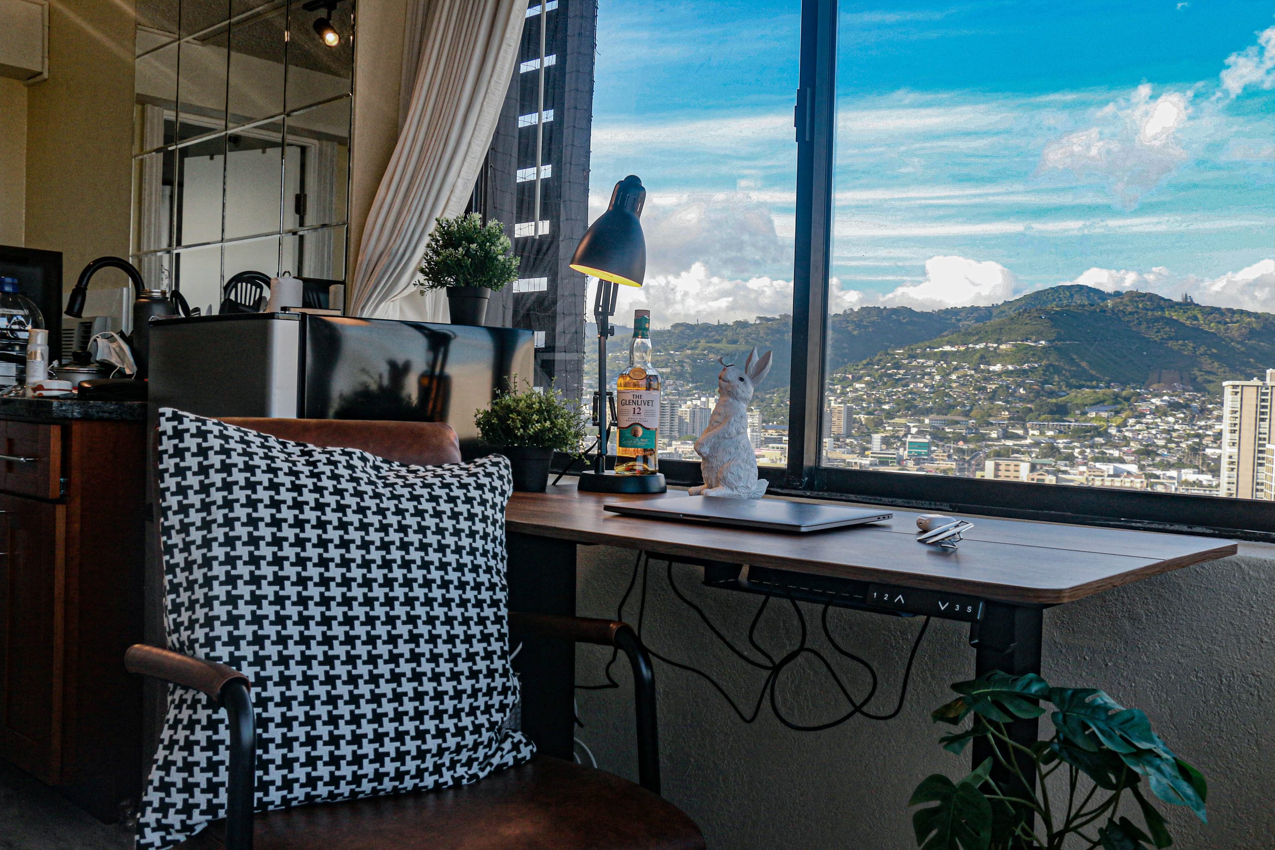 Condo in Honolulu · ★4.78 · 1 bedroom · 2 beds · 1 bath - Image 1
