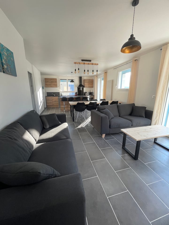 Maison 4 Ch. · Sauna, Jacuzzi & Jardin. Montagnes - Hautes-Alpes