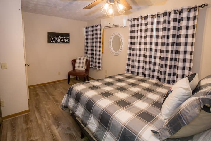 Camera da letto 2 al piano di sotto