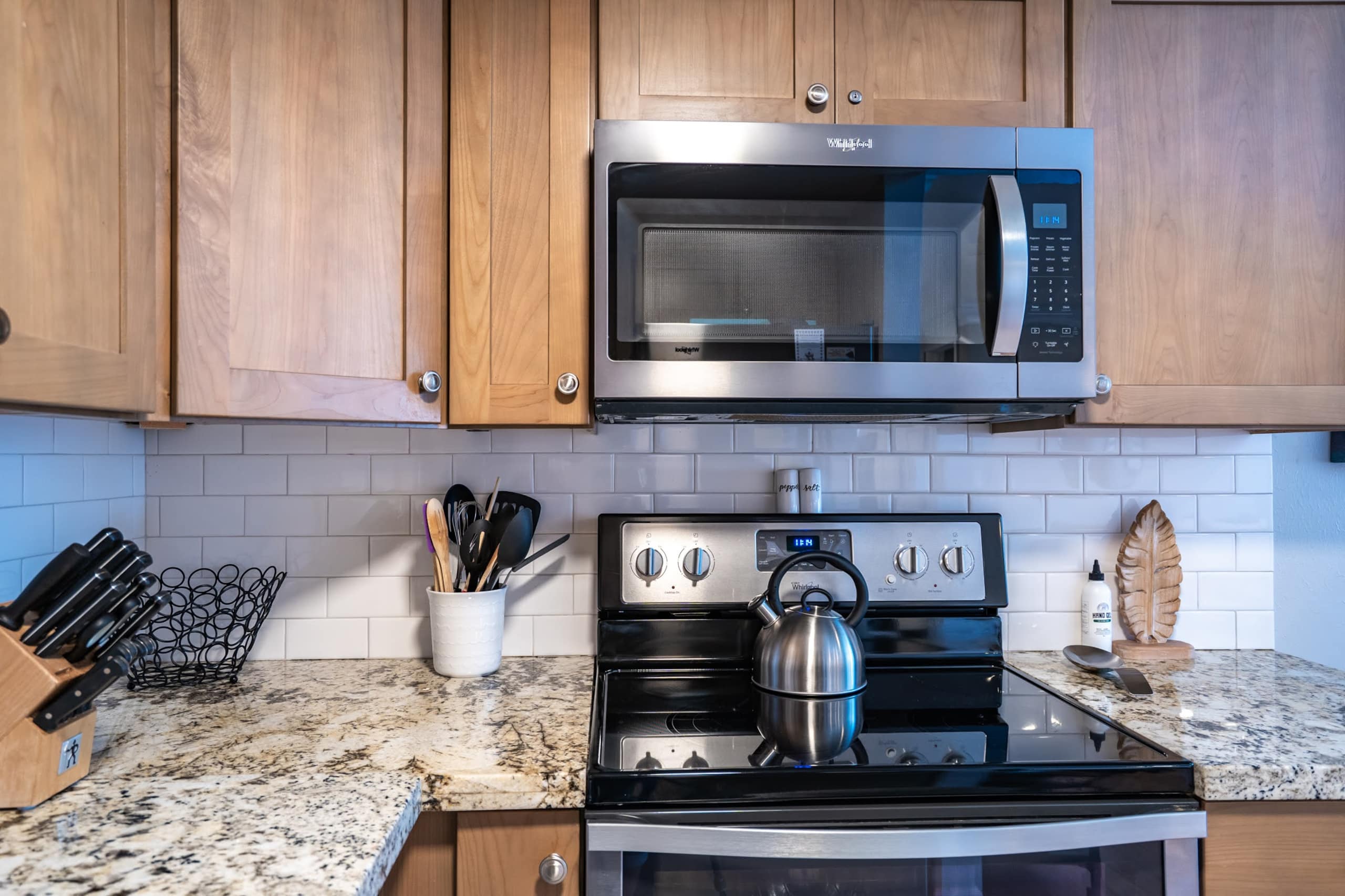 Condo in Kihei · ★4.97 · 2 bedrooms · 2 beds · 2 baths - Image 26