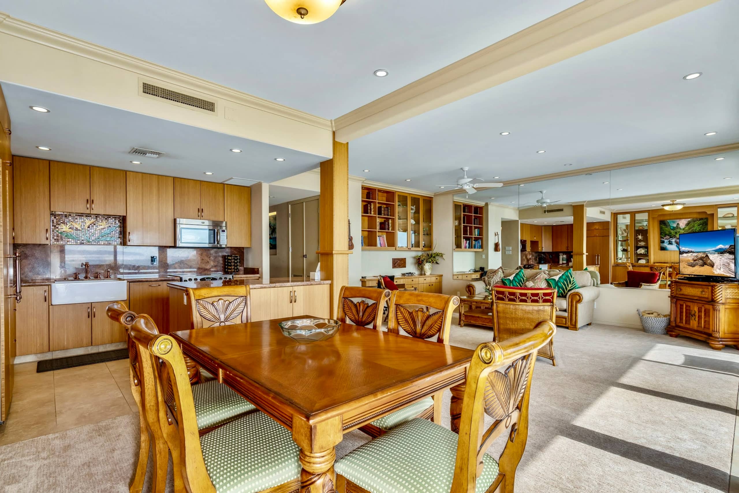 Condo in Kihei · ★4.96 · 2 bedrooms · 2 beds · 2 baths - Image 12