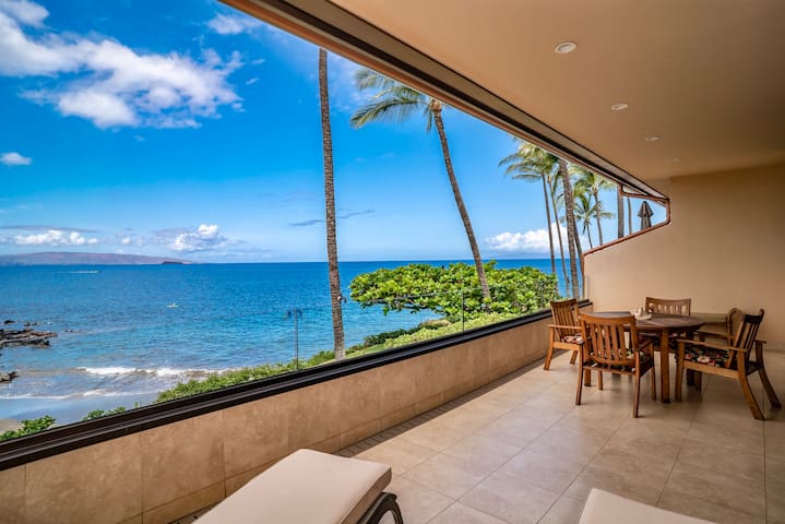 Exceptional Ocean View – King Bed – Ocean Front!