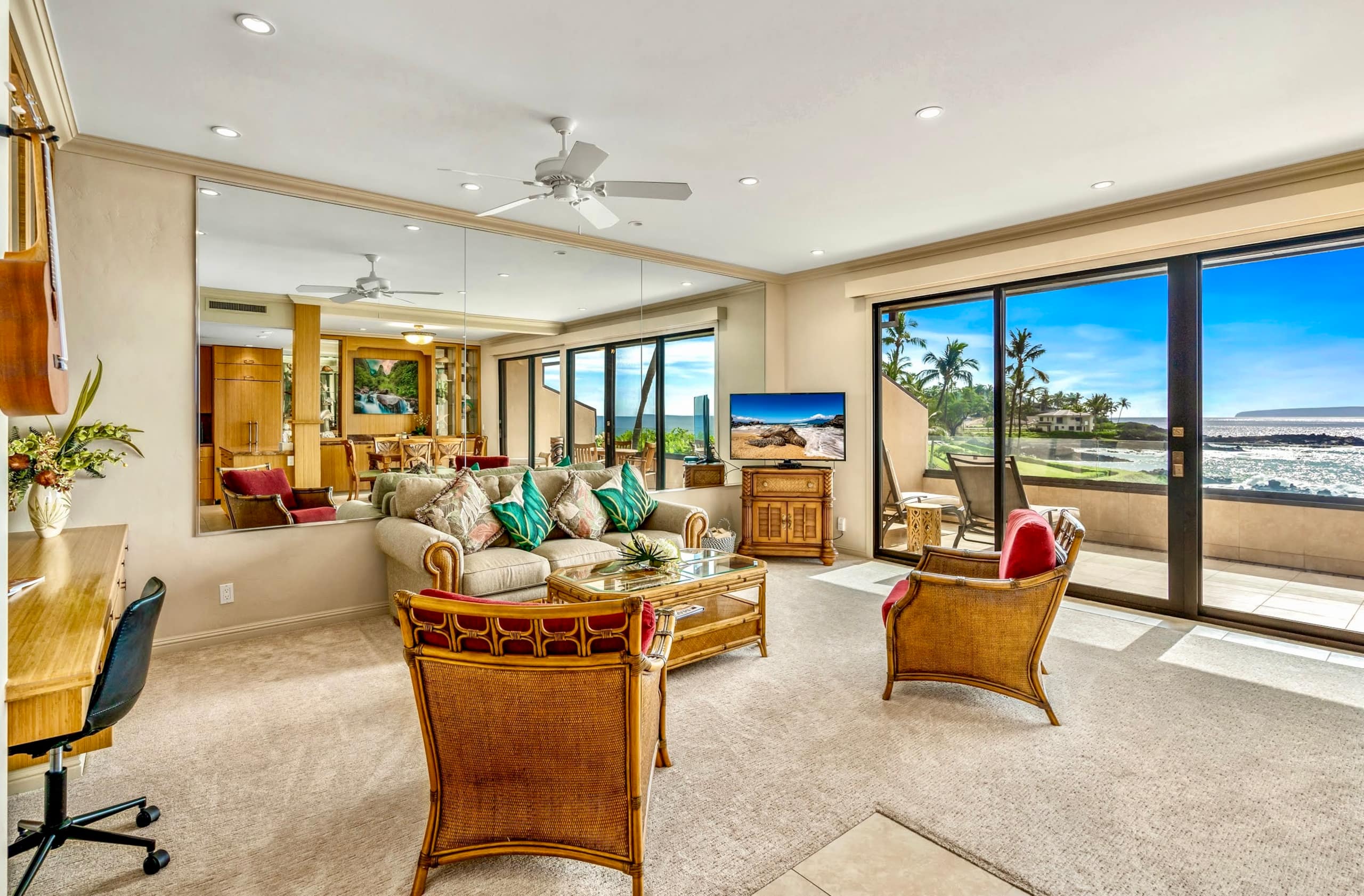 Condo in Kihei · ★4.96 · 2 bedrooms · 2 beds · 2 baths - Image 4