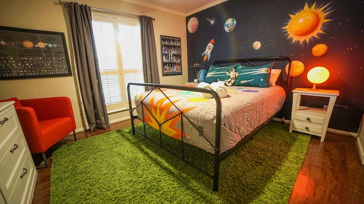 Downstairs Queen Bedroom with hand painted mural