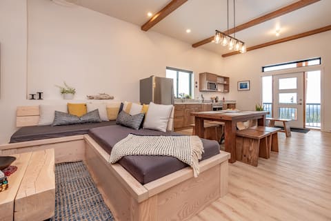 Wild Mountain Chalet