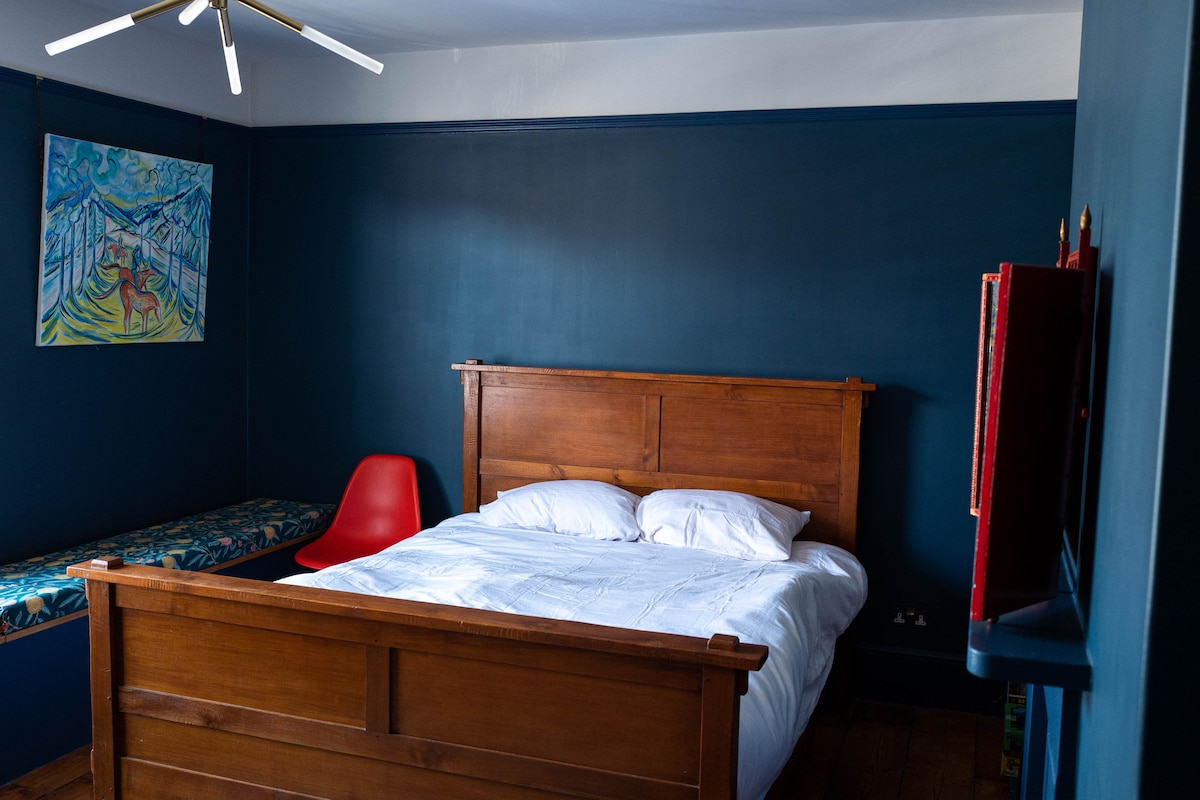 غرفة النوم 1