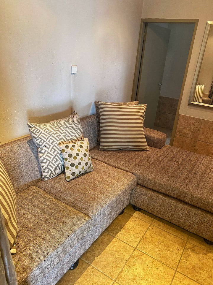 Vaal River Weekend Getaway - House 10